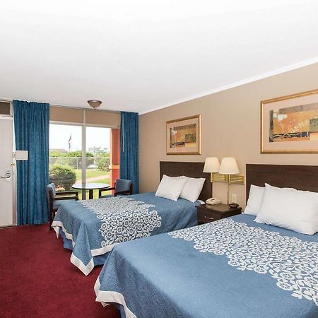 Americas Best Value Inn St. Joseph At I-29 Экстерьер фото