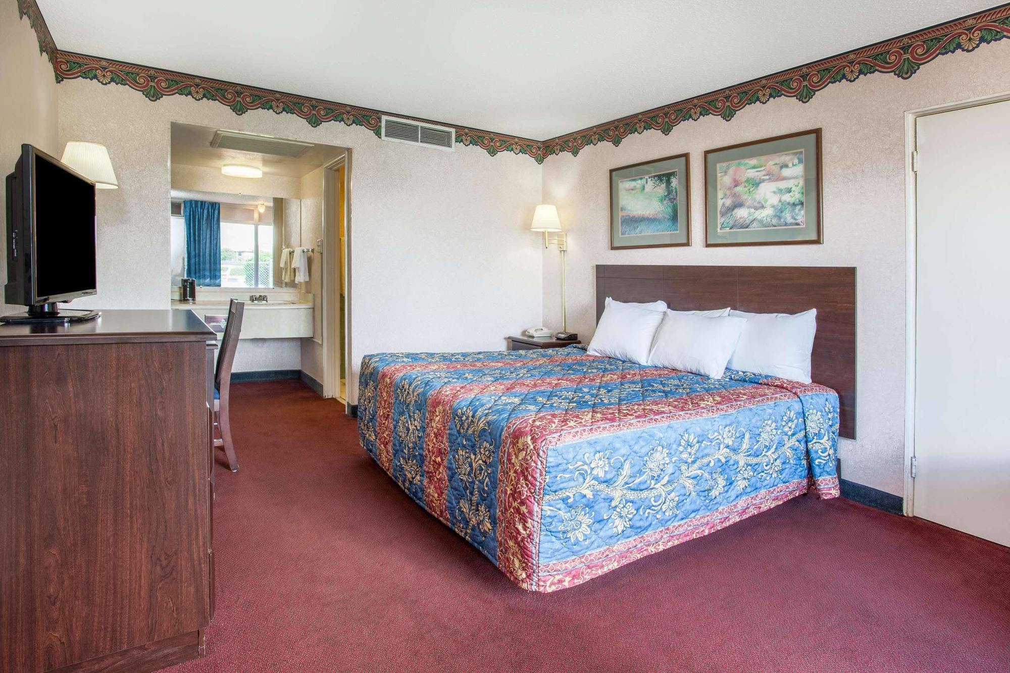 Americas Best Value Inn St. Joseph At I-29 Экстерьер фото
