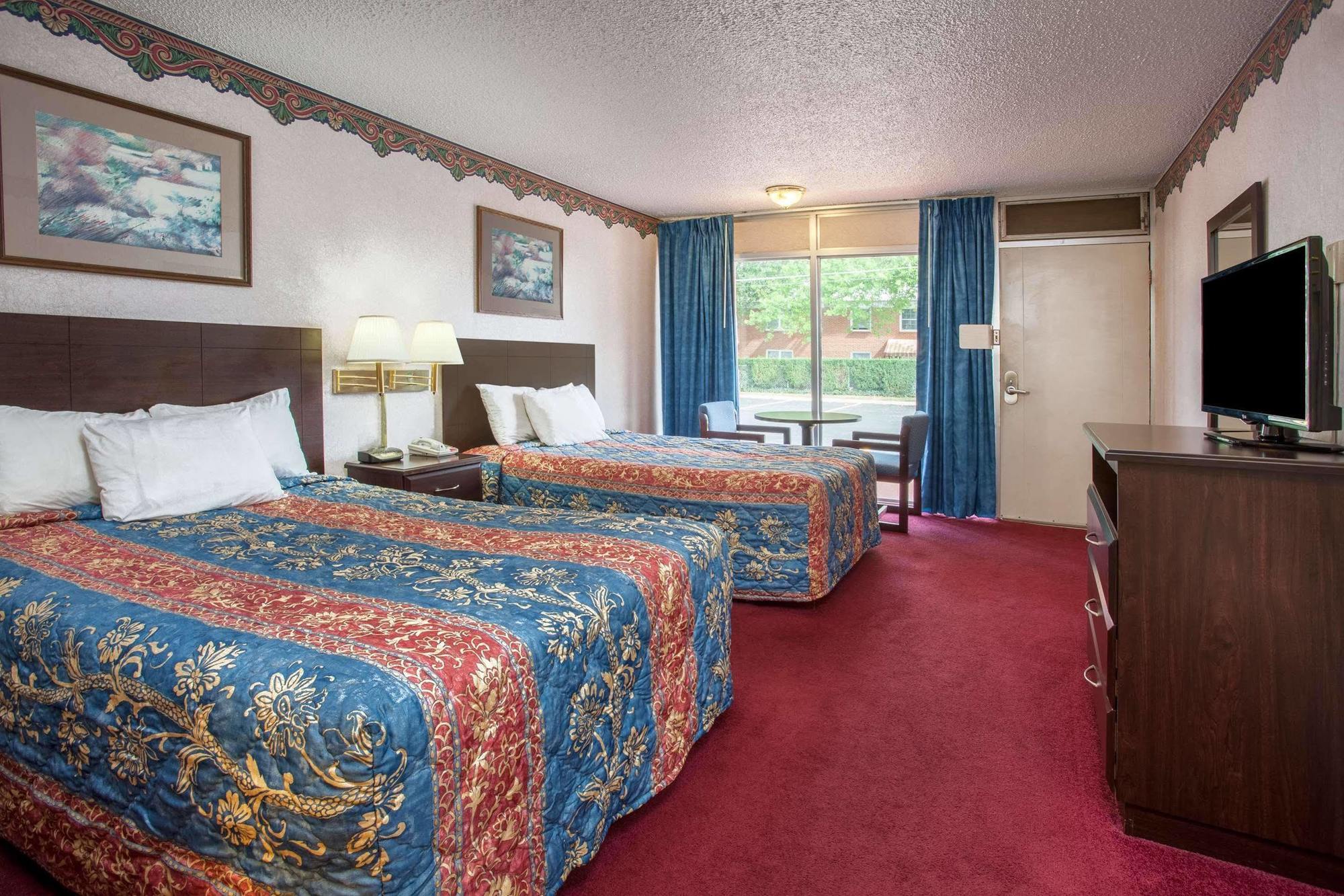 Americas Best Value Inn St. Joseph At I-29 Экстерьер фото