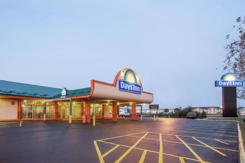 Americas Best Value Inn St. Joseph At I-29 Экстерьер фото